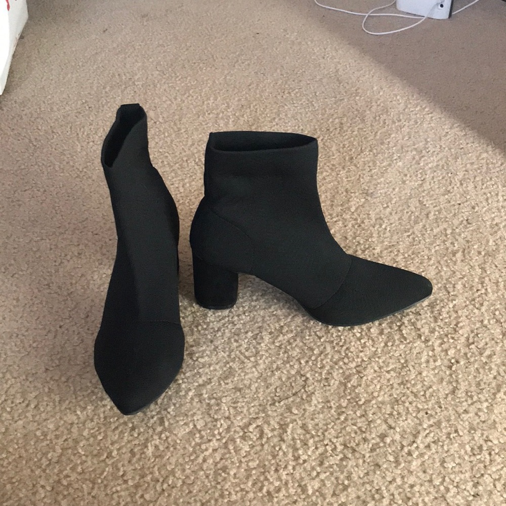 Black sock bootie